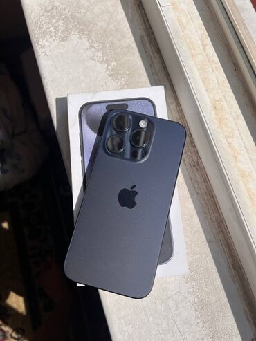 телефон 15 про: IPhone 15 Pro, Б/у, 256 ГБ, Синий, Коробка, 87 %
