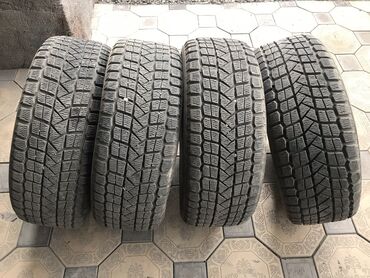 Шины: Шины 235 / 55 / R 18, Зима, Комплект, Maxxis