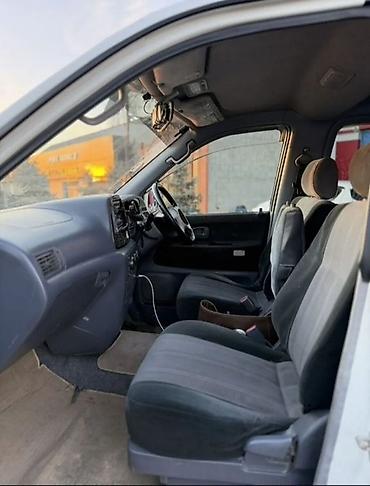 mini v: Toyota Noah: 2000 г., 2 л, Автомат, Бензин, Минивэн — 10