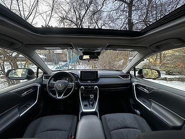 Toyota: Toyota RAV4: 2019 г., 2.5 л, Автомат, Бензин, Кроссовер — 7
