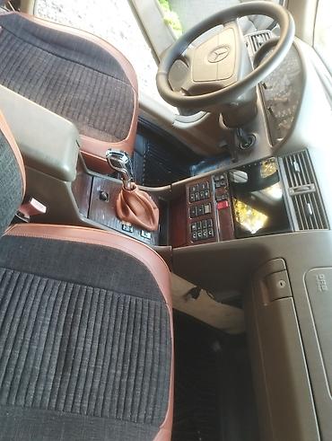volkswagen passat nece masindi: Mercedes-Benz E-Class (W210) sedan - Kuzov: 4 qapılı sedan, tünd — 6