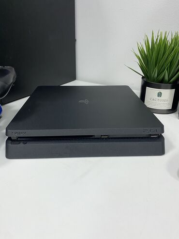 sony pley: Sony PlayStation 4 slim Цвет: черный Память: 500гб Состояние