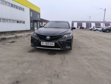 Toyota: Toyota Camry: 2018 г., 2.5 л, Автомат, Гибрид, Седан