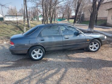 Mazda: Mazda 626: 1997 г., 1.8 л, Механика, Газ, Седан