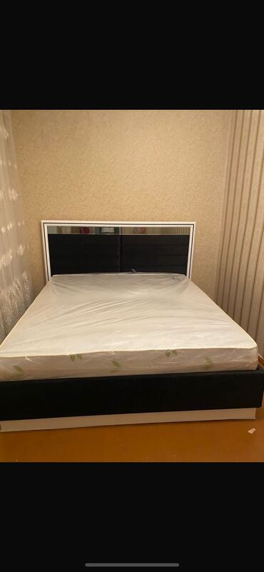 мебель двуспальная кровать: Эки кишилик Керебет, Колдонулган