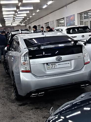 prius qanad: Toyota Prius: 1.8 l | 2010 il Hetçbek — 2