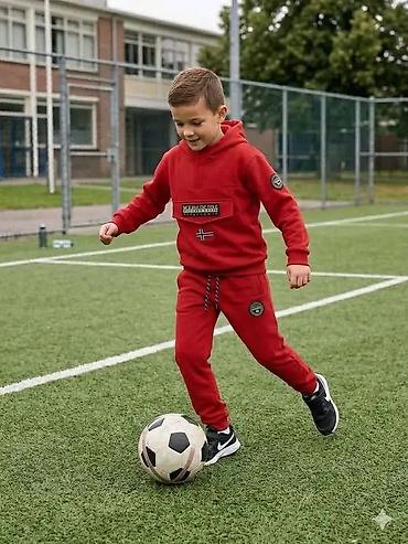 canali majice: Dečiji sportski komplet – dukserica s kapuljačom i donji deo trenerke — 7