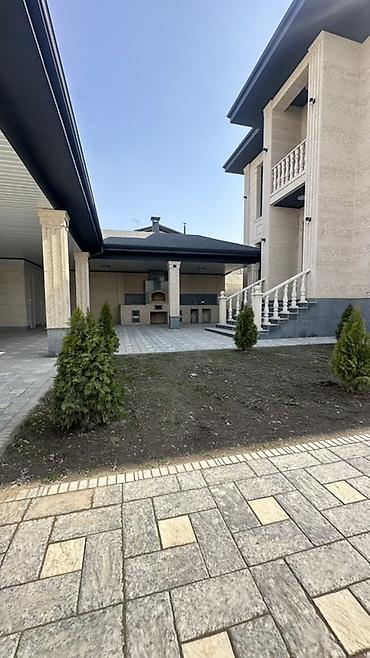 Продажа коттеджей и домов: 📍 Бишкек, ул. Бектенова Продаётся абсолютно новый дом премиум-класса — 3