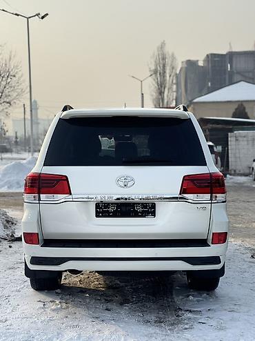 Toyota: Toyota Land Cruiser: 2017 г., 4.6 л, Автомат, Бензин, Внедорожник — 5