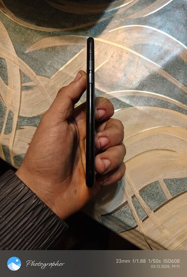 Apple iPhone: IPhone 7, Jet Black, Barmaq izi — 1