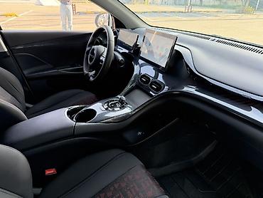 BYD: BYD E2: 2023 г., Электромобиль, Хэтчбэк — 9