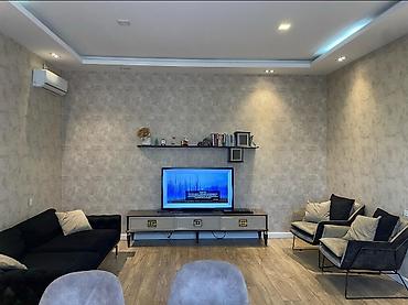 loft masa: İşlənmiş, İtaliya — 2