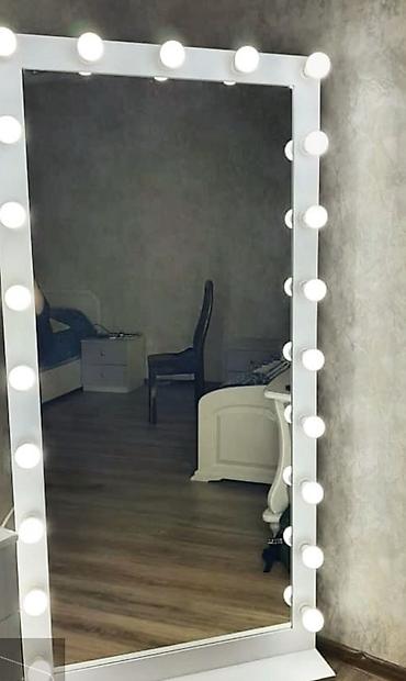 Güzgülər: Güzgü Döşəmə üstü, Düzbucaqlı, Makiyaj üçün, Arxa işıqlı — 1