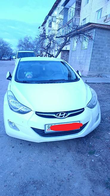 getz 2: Hyundai Elantra: 2011 г., 1.6 л, Автомат, Бензин, Седан — 4