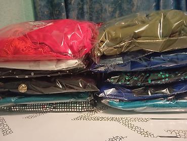 Отдам даром: Несколько платье,костюм брючный,пиджак,размеры на — 1