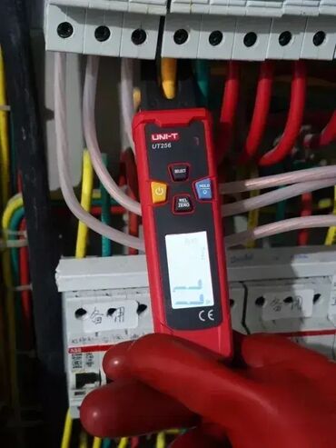 auto multimedije: UNI-T UT256 Unit Amper kle�ta (vilju�ke)multimetar AC DC Novo u