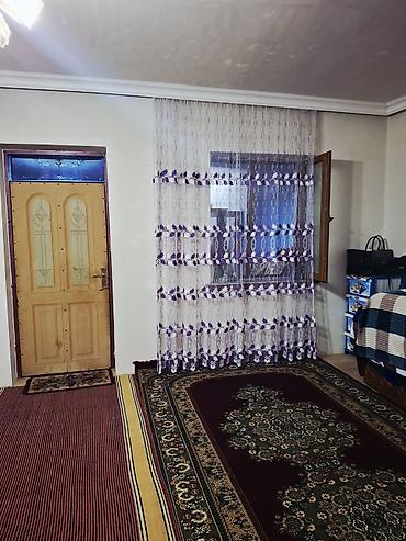 kredit ile: 4 otaqlı, 3 kv. m, Kredit yoxdur, Orta təmir — 9