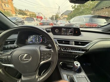 авто лексуз: Lexus : 2020 г., 2 л, Вариатор, Бензин, Кроссовер