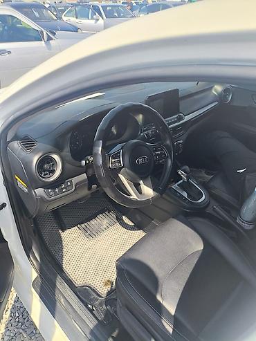 Kia K3: 2019 г., 1.6 л, Автомат, Бензин, Седан — 2