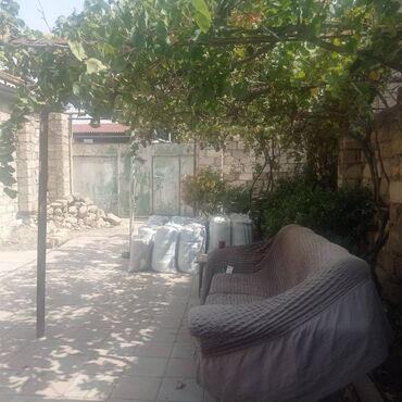 Həyət evləri və villaların satışı: Binəqədi qəs. 5 otaqlı, 110 kv. m, Kredit var, Orta təmir — 26