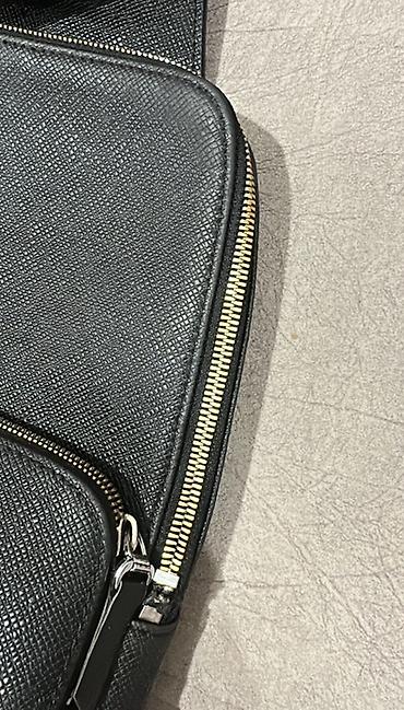 Сумки: Сумка‑слинг Louis Vuitton, черная Замок подлагивает - Формат — 2
