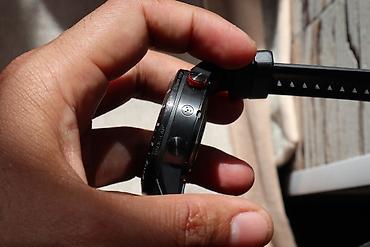 Смарт-часы: Garmin MARQ Driver Одна из самых красивых моделей премиальной линейки — 6