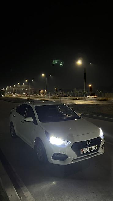 Hyundai Solaris: 2017 г., 1.6 л, Автомат, Бензин, Седан at lalafo.kg Hyundai Solaris: 2017 г., 1.6 л, Автомат, Бензин, Седан