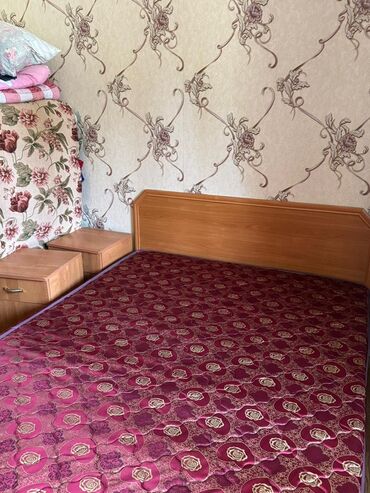 хозтовары оптом дордой: Шкаф,две тумбочки,кровать двухместный и матрас вместе