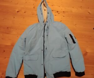 зеленые мужские куртки: Kurtka satılır təmiz saxlanılıb 1 sezon geyinilib sadəcə soyuq