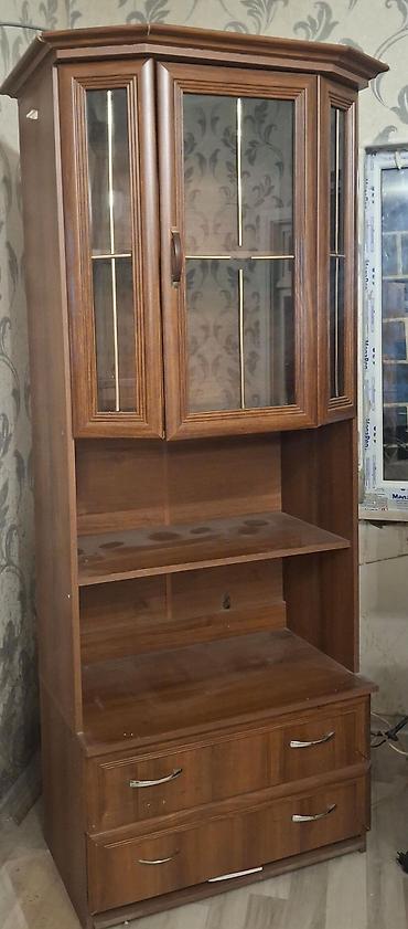 Гостиные гарнитуры: Klassik üslubda qonaq otağı üçün vitrın və şkaf dəsti. Xüsusiyyətlər — 2