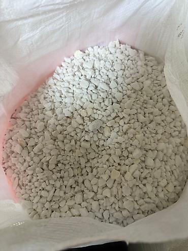 Мраморная крошка: Мраморная крошка, Белый, Ландшафтная, В тоннах — 7