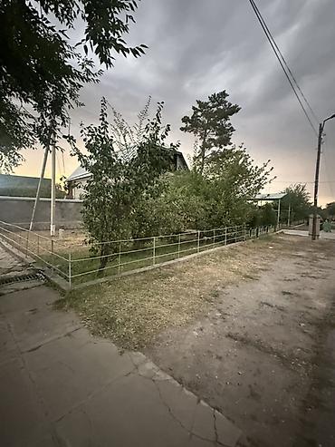 Продажа коттеджей и домов: Торг имеется Просторный участок - Участок с зелёными насаждениями — 3