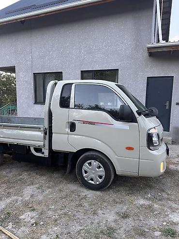 uni 260b: Легкий грузовик, Kia, Стандарт, До 1 т, Б/у — 3