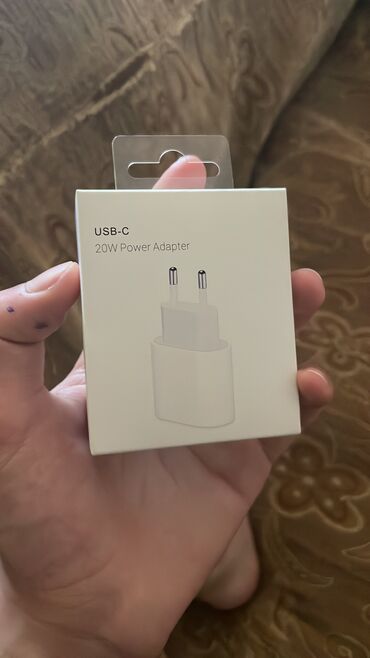 Adapterlər: Adapter Apple, 20 Vt, Yeni