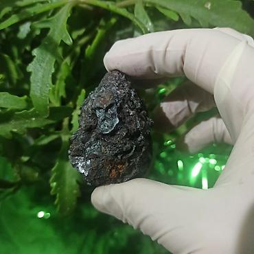 Qiymətli daşlar: Metalik Təbii Daşlar Satılır | Nadir Parlaq Mineral Daşlar | Orijinal — 18