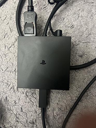 htc vr: Шлем виртуальной реальности PlayStation VR2 с комплектом контроллеров — 2