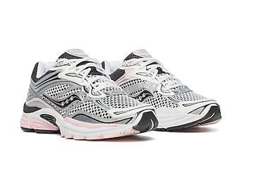 Женская обувь: Кроссовки, 38, 38.5, 39, Saucony, Новый, цвет - Серебристый, Самовывоз, Бесплатная доставка, Платная доставка — 1