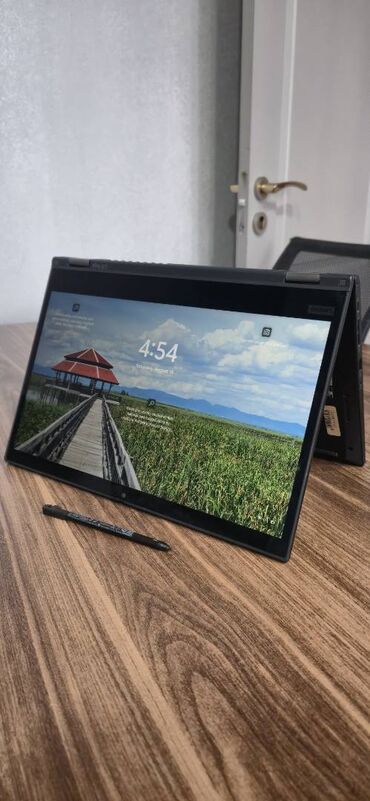 Samsung: İşlənmiş Lenovo Yoga, 13.3 ", Intel Core i5, 256 GB