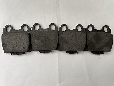 arist: Задняя тормозная колодка Toyota 2003 г., Б/у, Оригинал — 2