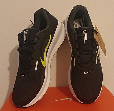glo hyper: Nike Downshifter 13 patike za trčanje broj 45 cena5490din, - nove — 3