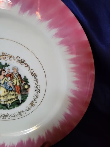 Kuhinjski setovi: Tanjir madonna japanski porcelan 80te. Tanjir je bez ostecenja sve — 5