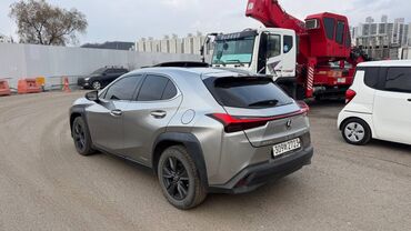 Lexus: Lexus : 2021 г., 2 л, Автомат, Гибрид, Кроссовер — 4