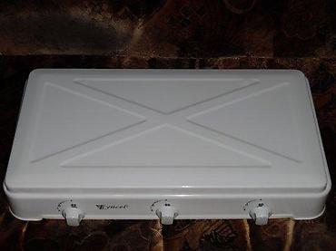 Ostala kuhinjska oprema: Prenosni gasni šporet sa 3 gorionika - Tip: stolni/plinski rešo sa — 3