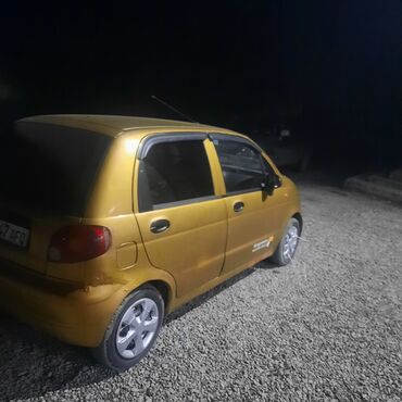 Daewoo: Daewoo Matiz: 2004 г., 0.8 л, Механика, Бензин, Седан