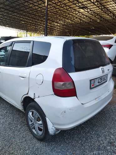 хонда фит 2 поколение: Honda Fit: 2002 г., 1.3 л, Вариатор, Бензин, Хэтчбэк