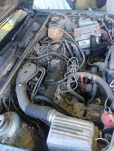 Унаа сатуу: Volkswagen Golf: 1992 г., 1.8 л, Кол менен иштөөчү, Бензин — 3