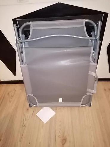 sadnice jagode: KOCKASTI SUNCOBRAN SA UV ZASTITOM 280X280 CM NOV OGROMAN TOP | Cene — 10