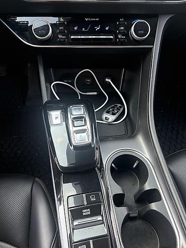 хендлер: Hyundai Sonata: 2020 г., Газ — 7