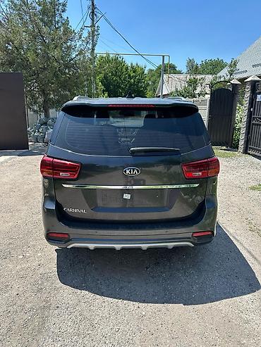 богаж: Kia Carnival: 2019 г., 2.2 л, Автомат, Дизель, Минивэн — 5