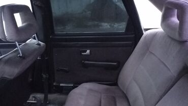 Audi: Audi 100: 1987 г., Механика, Бензин, Седан — 10